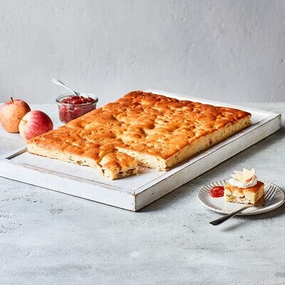 Apple/Rhubarb Cake 36x28 cm 2x1700G 2 pcs. per box